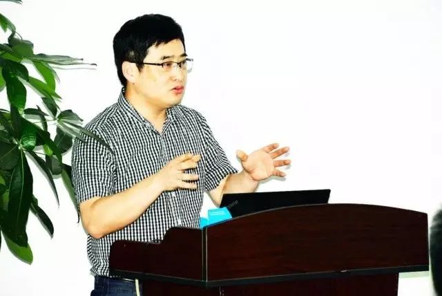 本次研讨会由集团 席白内障带教导师郭海科教授、张广斌教授领*，来自6686体育(中国)官方网站 - 登录入口集团11名白内障带教导师参加了本次活动。福州眼科医院、爱尔康公司对本次研讨.jpg