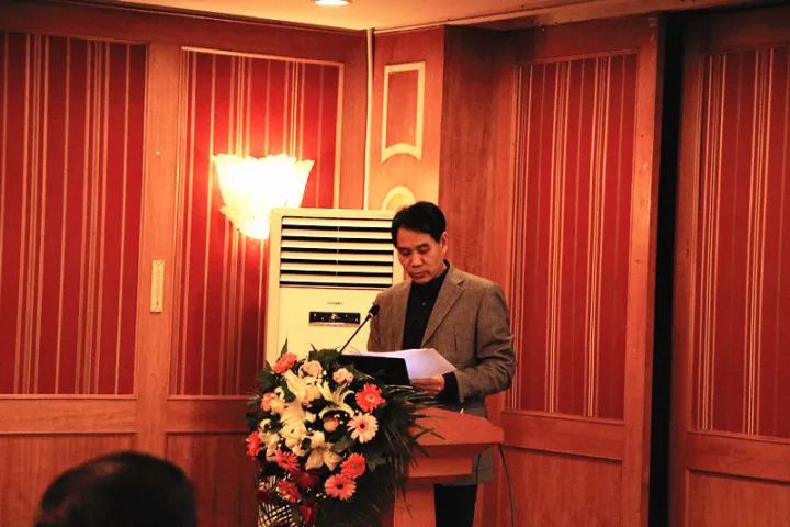 11月17日，宜昌6686体育(中国)官方网站 - 登录入口 举办了“2017斜视与小儿眼科学术交流会”。本次交流会旨在进一步保护青少儿视力，为宜昌斜视与小儿眼科领域的临床工作者及其他相关人员搭建了相互交流的平台。进一步提升青少儿眼科医疗知识水平和 水平，推动中国青少儿视觉健康，让每个孩子都拥有一双健康明亮的眼睛。7.jpg