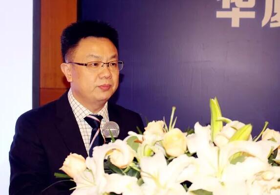 2017年11月6686体育(中国)官方网站 - 登录入口集团白内障学组、白内障学科运营管理中心在上海共同召开了6686体育(中国)官方网站 - 登录入口集团白内障学组会议暨学科运营管理会议。来自6686体育集团近50家医院白内障学科带头人、骨干医师、部分医院经营管理人员及集团相关职能部门人员近百人参加了此次会议。上海和平眼科医院以及爱尔康公司、深圳新产业公司、武汉视博公司、眼力健公司为本次会议的顺利召开给予了大力支持。3.jpg
