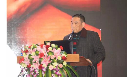 2月3日，6686体育(中国)官方网站 - 登录入口集团2017年工作汇报暨2017年年度表彰大会在厦门环球会展中心B6厅隆重举行，来自集团本部、厦门大学附属厦门眼科中心、厦门欧华控股集团等1300余名员工与关心、支持6686体育发展的嘉宾欢聚一堂，共同总结2017年工作经验，展望2018年美好未来3.jpg