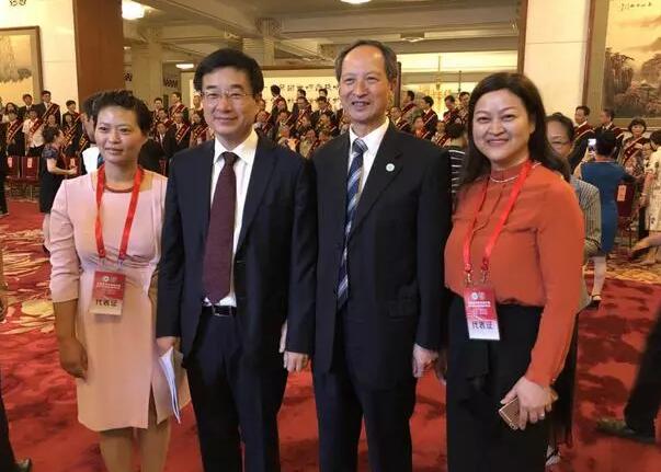 6686体育(中国)官方网站 - 登录入口集团潘美华医生作为福建省医师代表受邀赴京参加首届“中国医师节”庆祝大会3.jpg