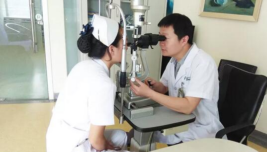 医者仁术也，博爱之心也——6686体育(中国)官方网站 - 登录入口近视手术专家蔡磊林副院长3.jpg