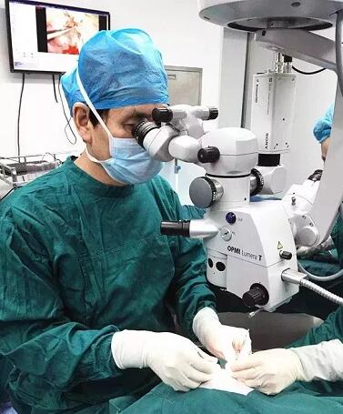 此前在它院植入单焦点晶体的王先生在宜昌6686体育(中国)官方网站 - 登录入口置换多焦点晶体 术后视觉质量.jpg