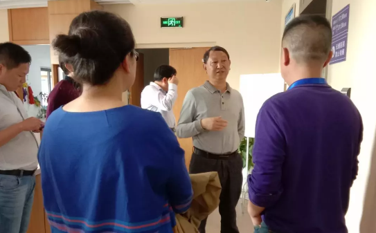 4月18日宜昌市政协主席宋文豹、副主席张发卫等政协领*一行轻车简从，来到宜昌6686体育(中国)官方网站 - 登录入口进行视察，详细了解社会办医以及6686体育(中国)官方网站 - 登录入口的经营发展情况2.png