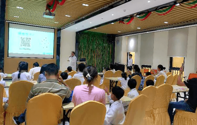 杭州6686体育(中国)官方网站 - 登录入口小儿眼科专家张宏亮医生