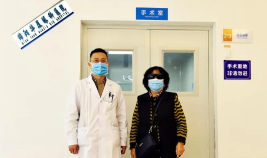 用专业技术和一*服务打消患者疑虑——绵阳6686体育(中国)官方网站 - 登录入口白内障医生罗卫兵1.png
