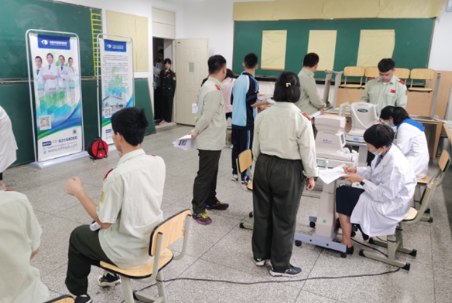 成都6686体育(中国)官方网站 - 登录入口受邀视力筛查走进成都第36中学1.png