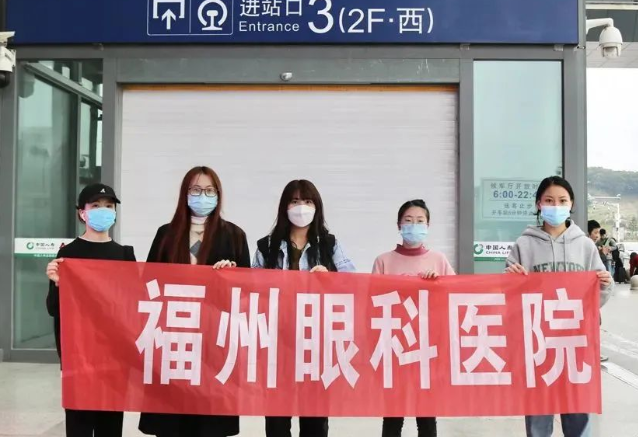 医者担当！6686体育今年来已支援核酸采样超100万人次2.png